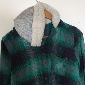 American Eagle Outfitters- LINED FLANNEL